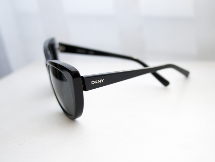 Lunettes de soleil Mister Spex DKNY