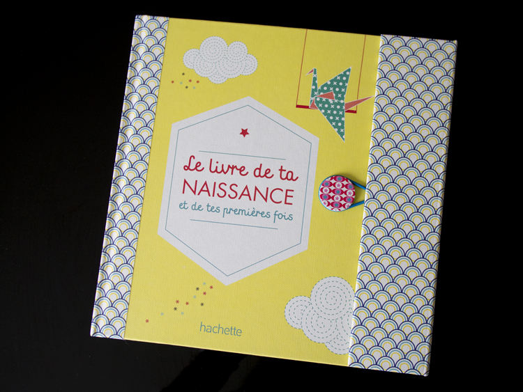 Hachette livre de naissance bébé