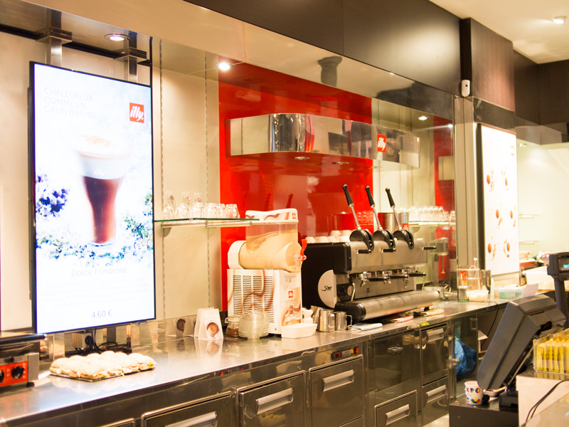 Caffe Espressamente Illy Paris