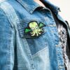 Broche Cthulhu en feutrine faite main