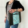 Sac tote bag XL cousu main motif memento mori turquoise