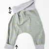 Sarouel adaptable pour bébé cousu main en jersey flèches gris