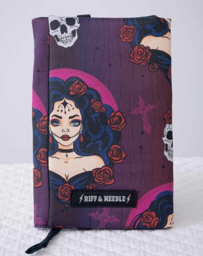 Couvre livre de poche Muertos