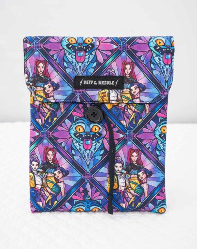 Pochette manga cousue main en France